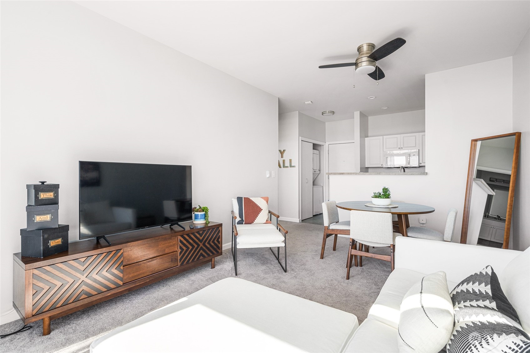 2414 1st Avenue Unit: 612