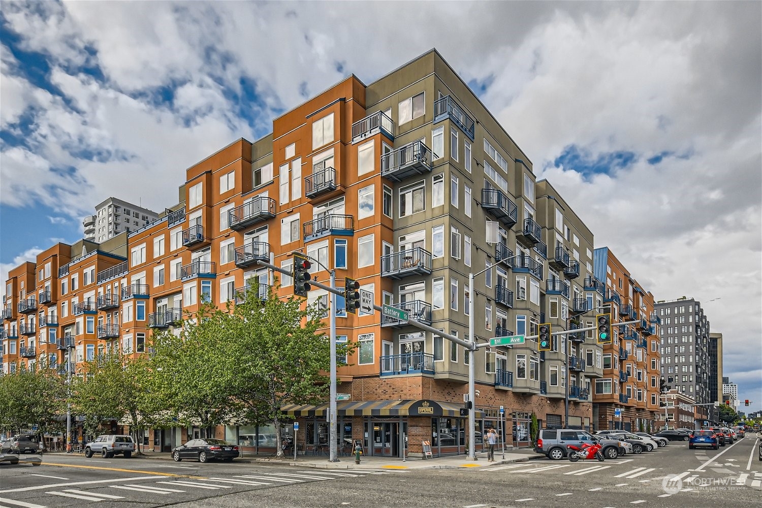 2414 1st Avenue Unit: 612