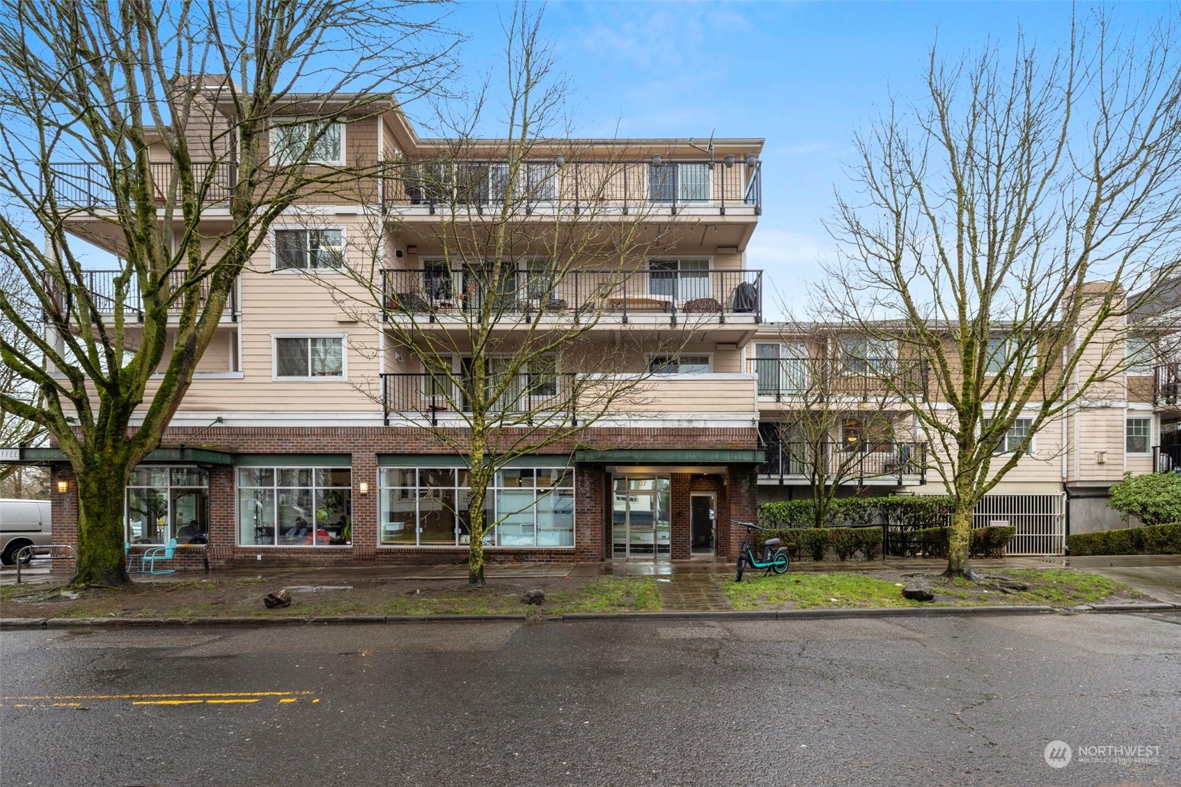 107 20th Avenue Unit: 405