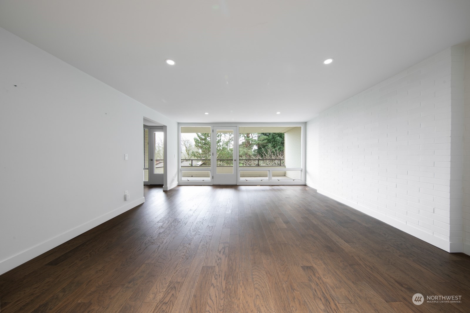 10917 Glen Acres Drive Unit: B