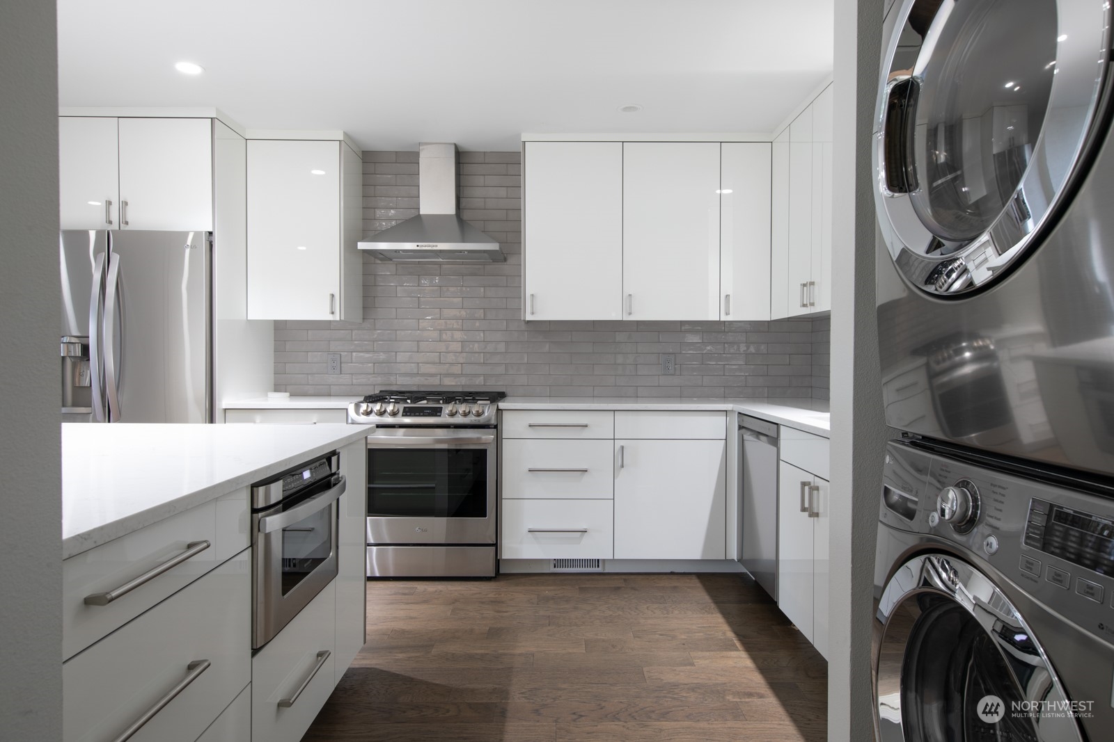 10917 Glen Acres Drive Unit: B