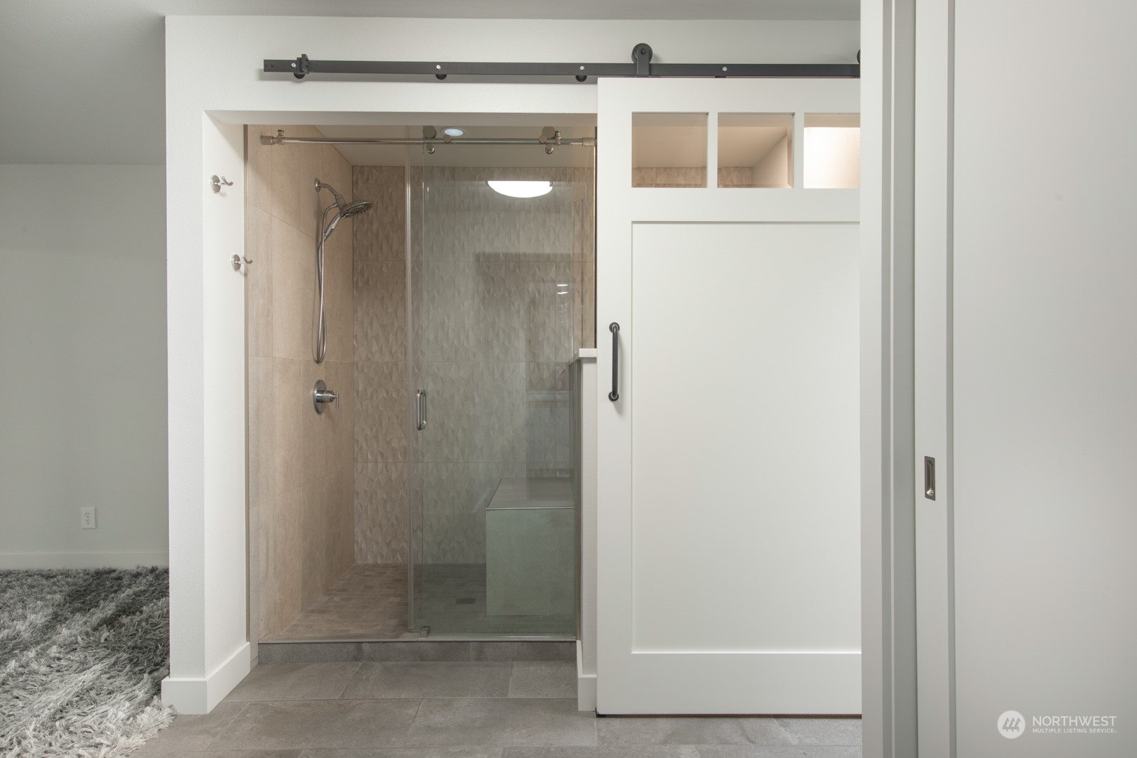 10917 Glen Acres Drive Unit: B