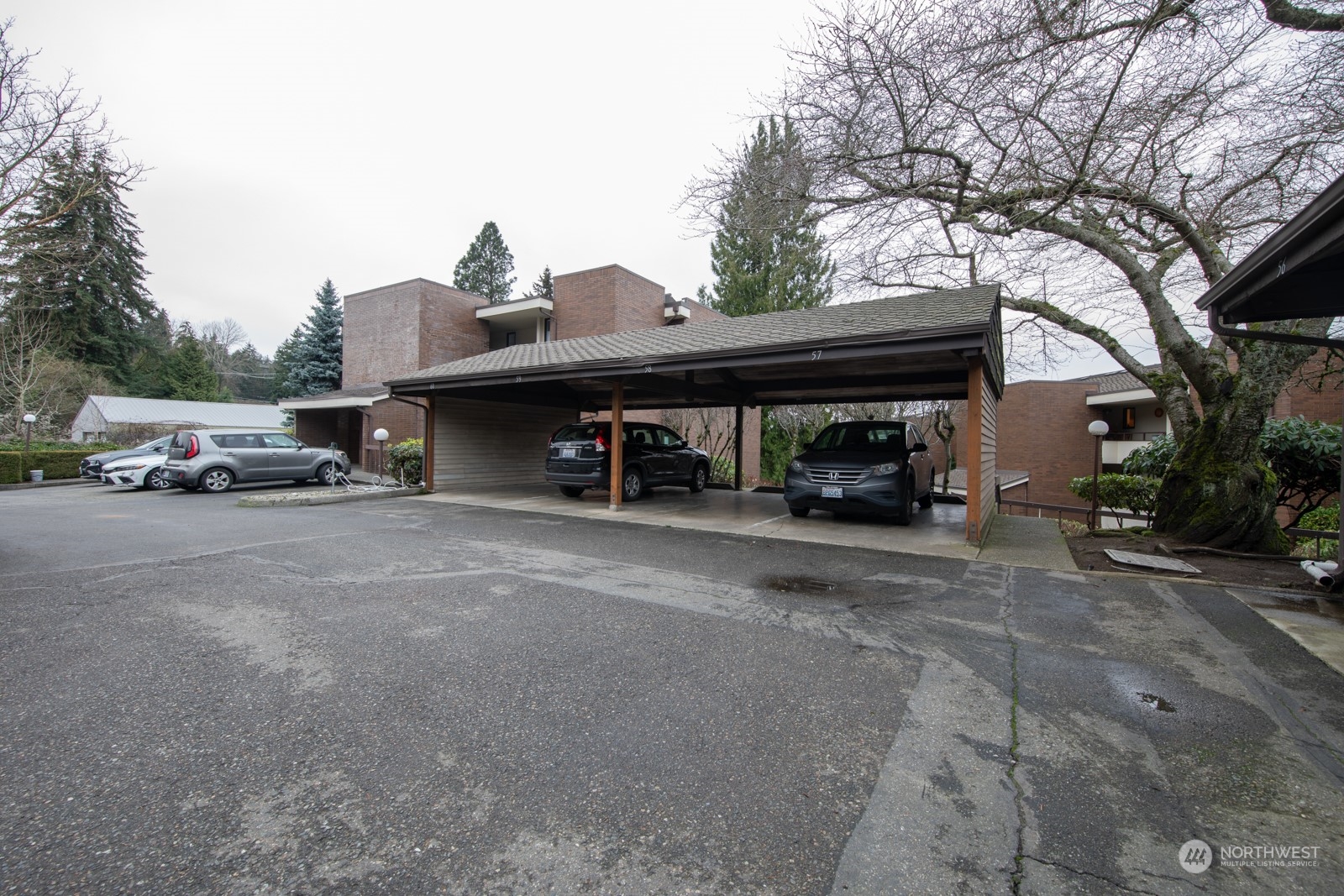 10917 Glen Acres Drive Unit: B