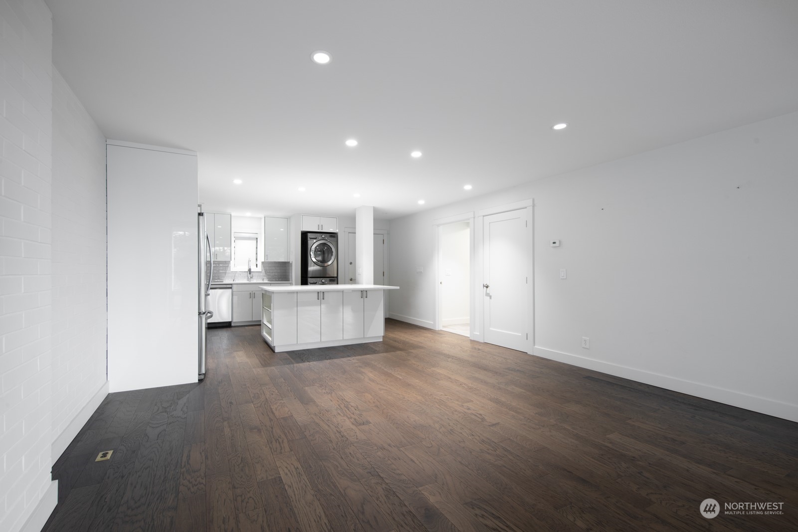 10917 Glen Acres Drive Unit: B