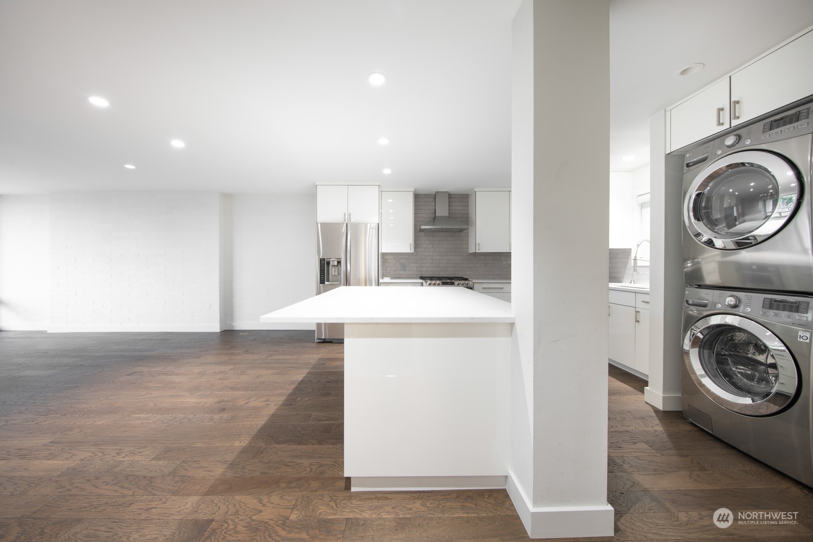 10917 Glen Acres Drive Unit: B
