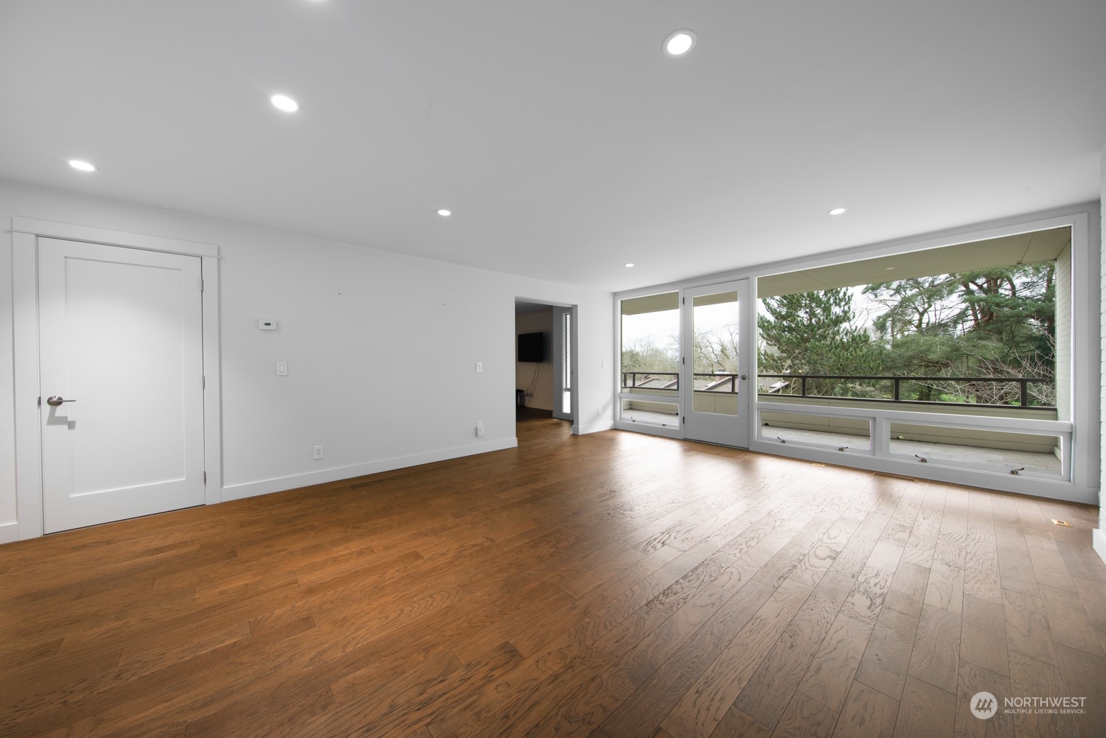 10917 Glen Acres Drive Unit: B