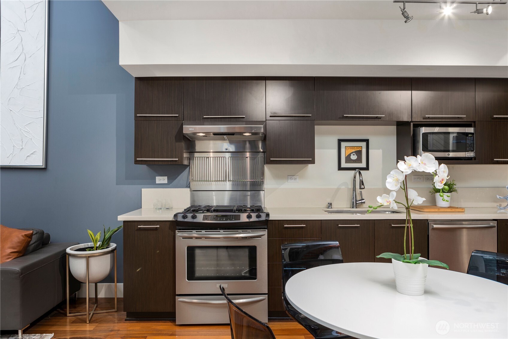 2911 2nd Avenue Unit: 120