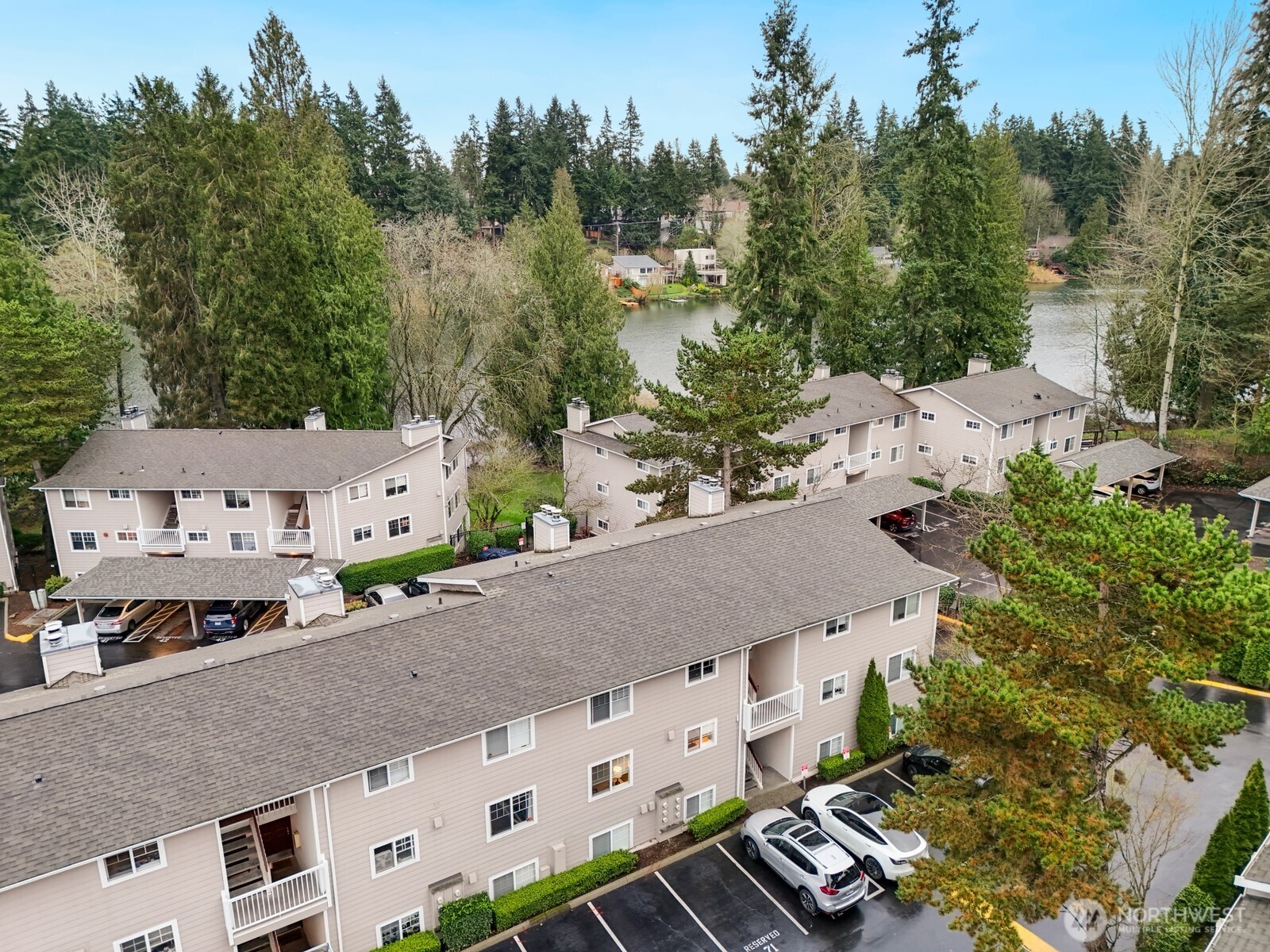 1144 N 198th Street Unit: E-204