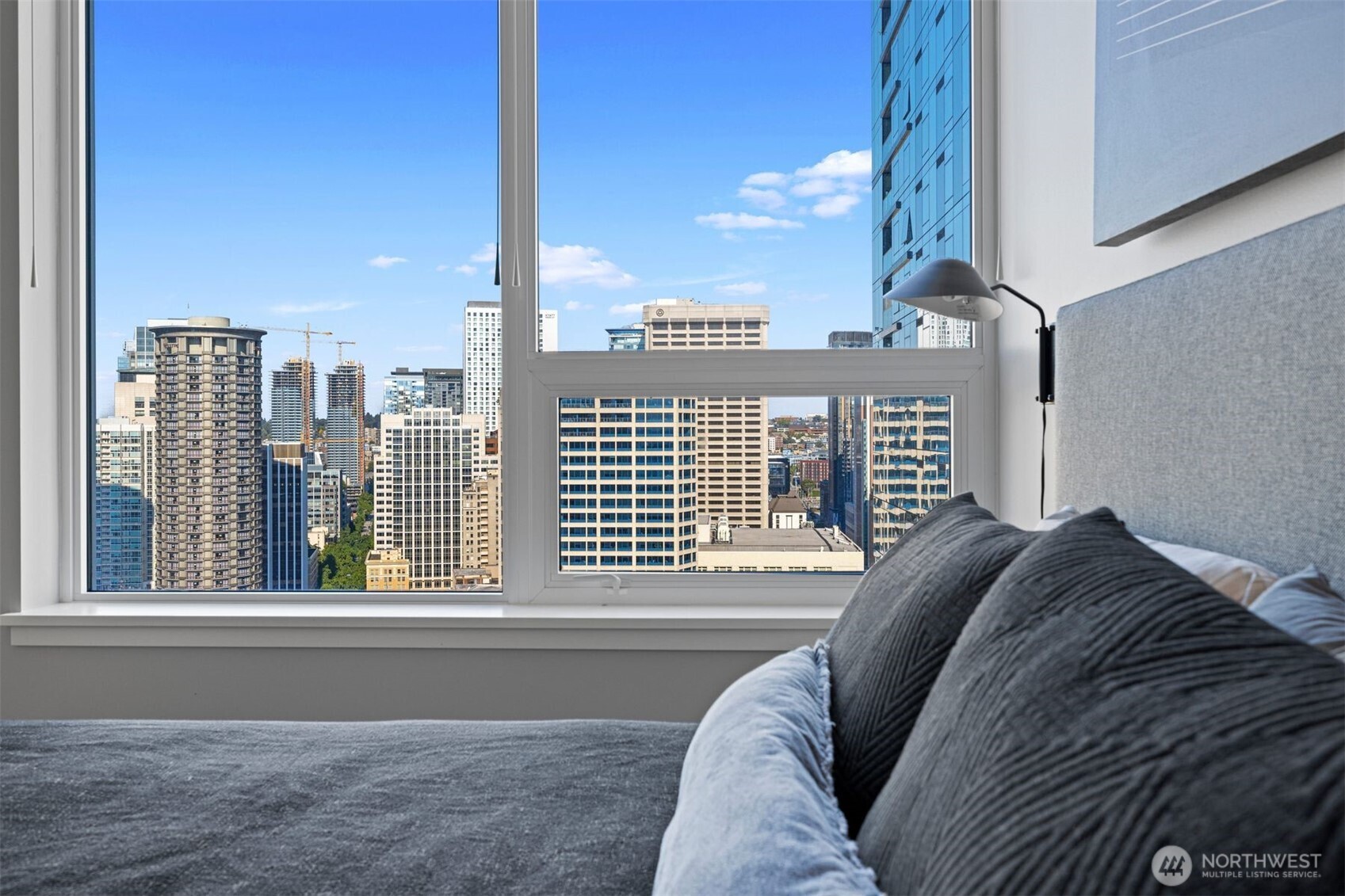 121 Stewart Street Unit: 2402