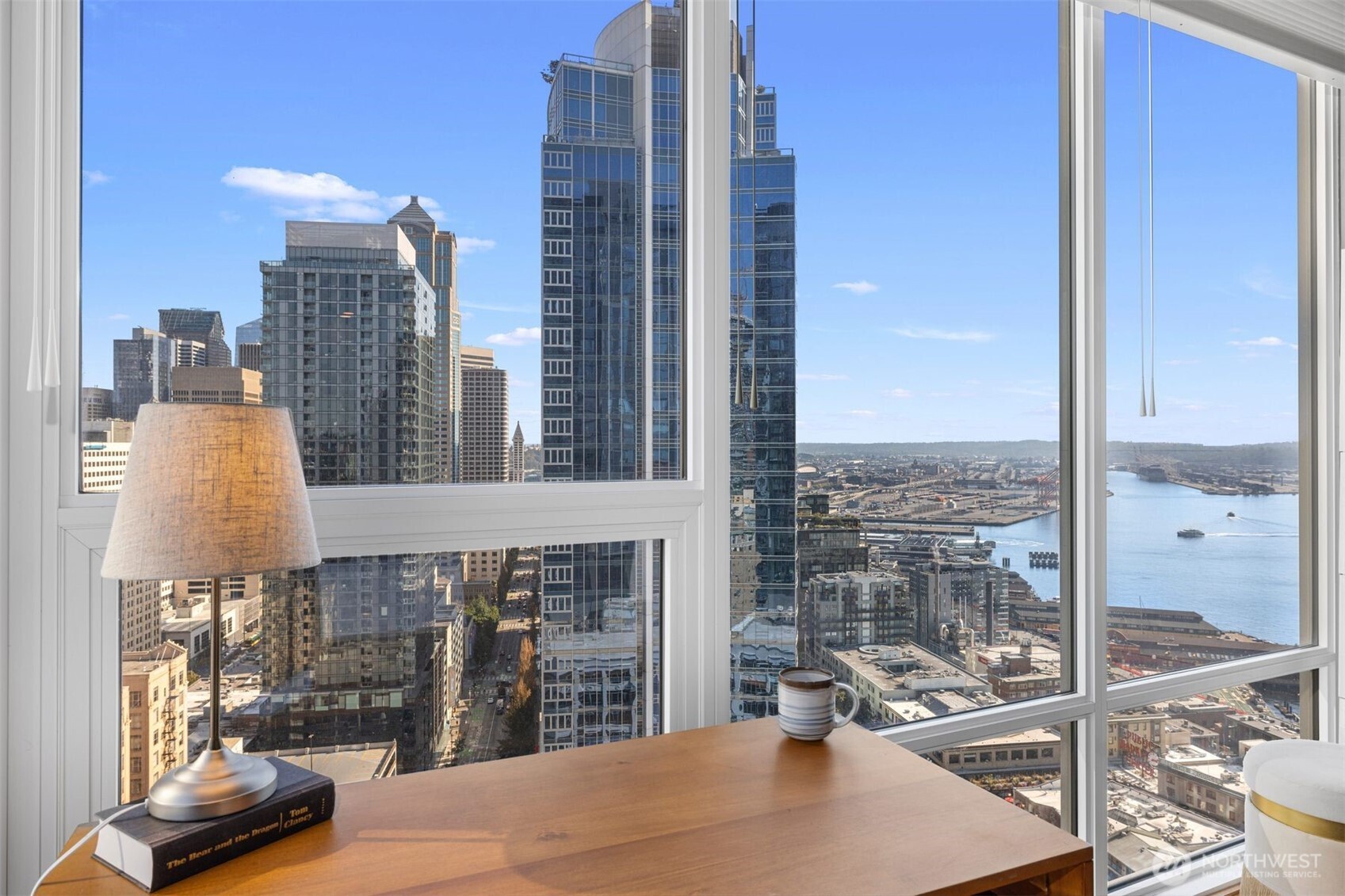 121 Stewart Street Unit: 2402