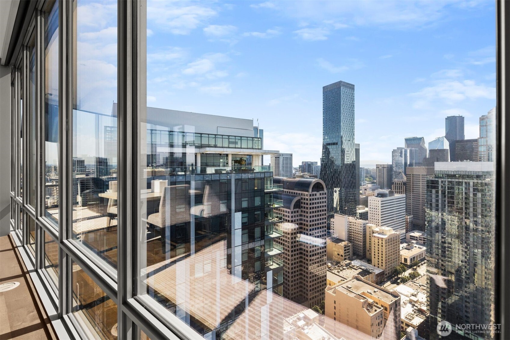 121 Stewart Street Unit: 2402