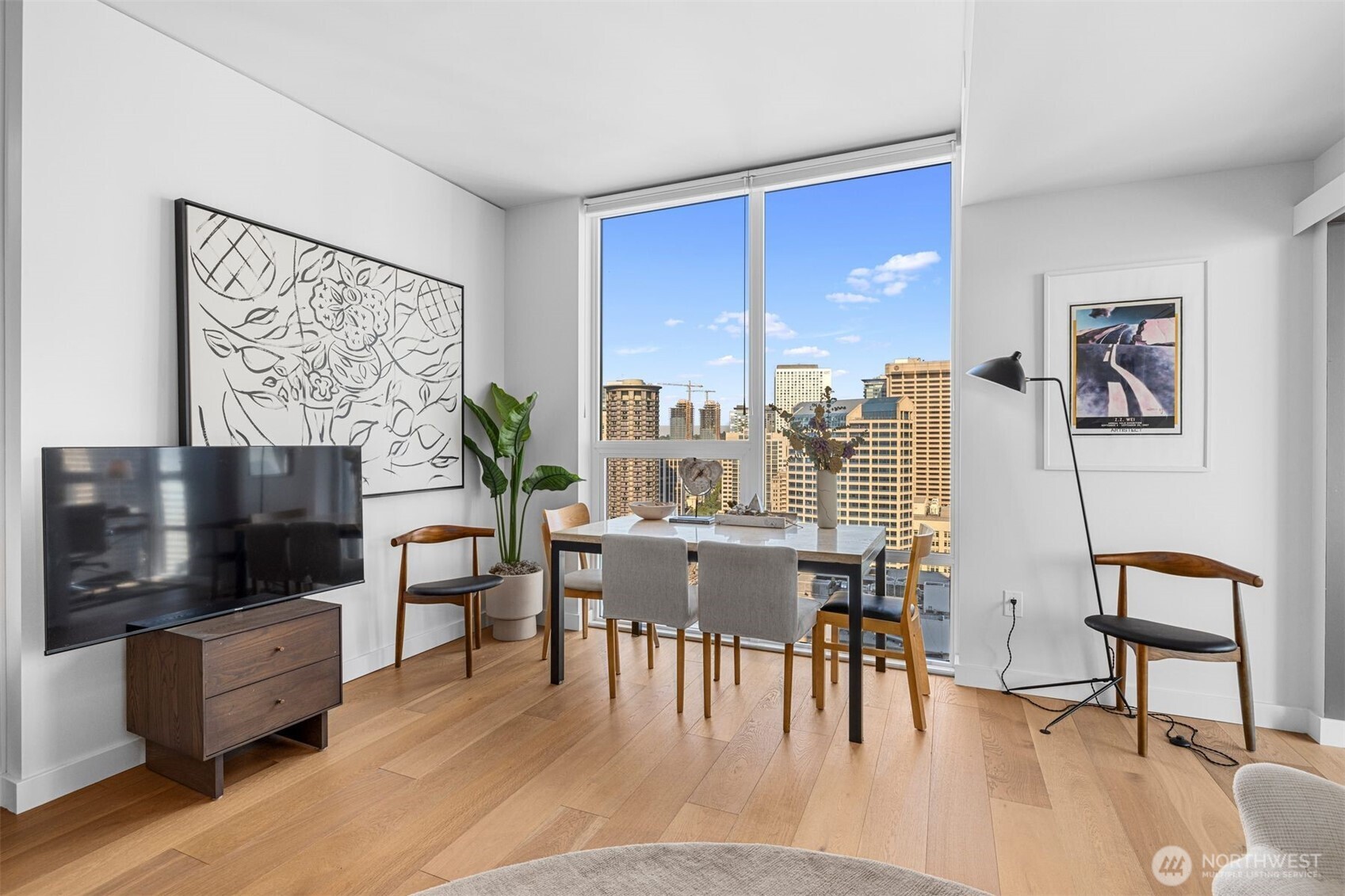 121 Stewart Street Unit: 2402
