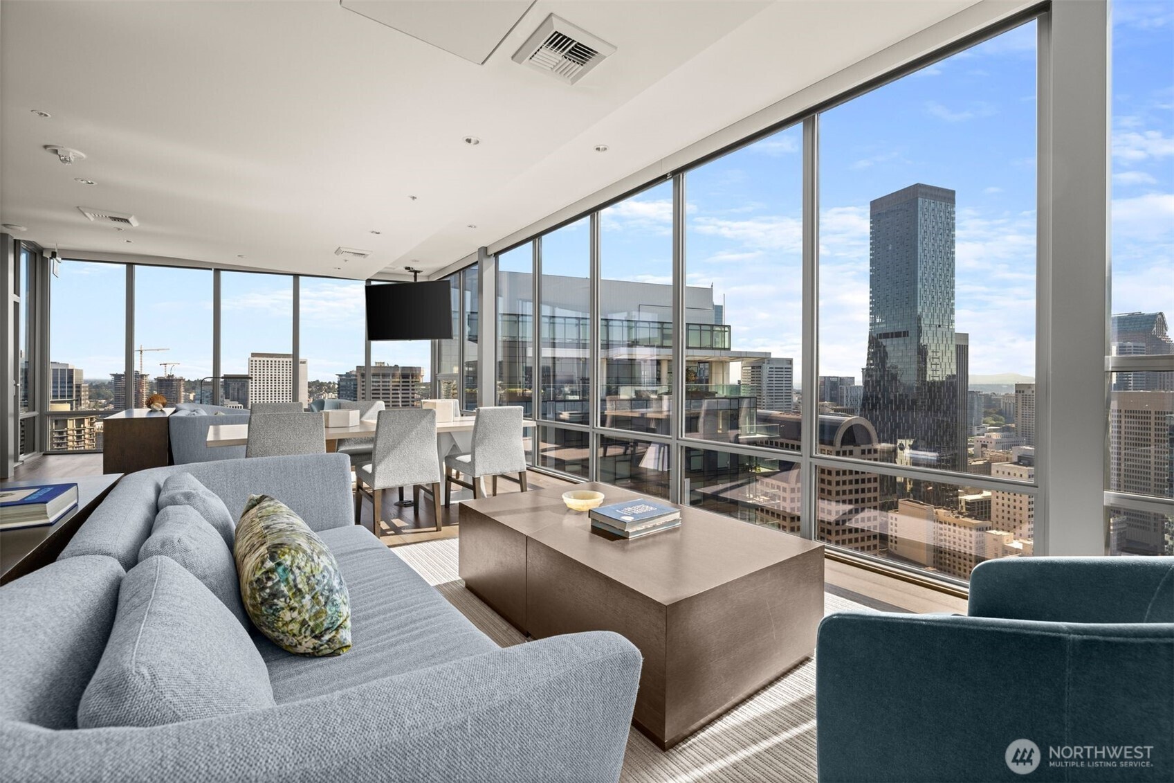 121 Stewart Street Unit: 2402