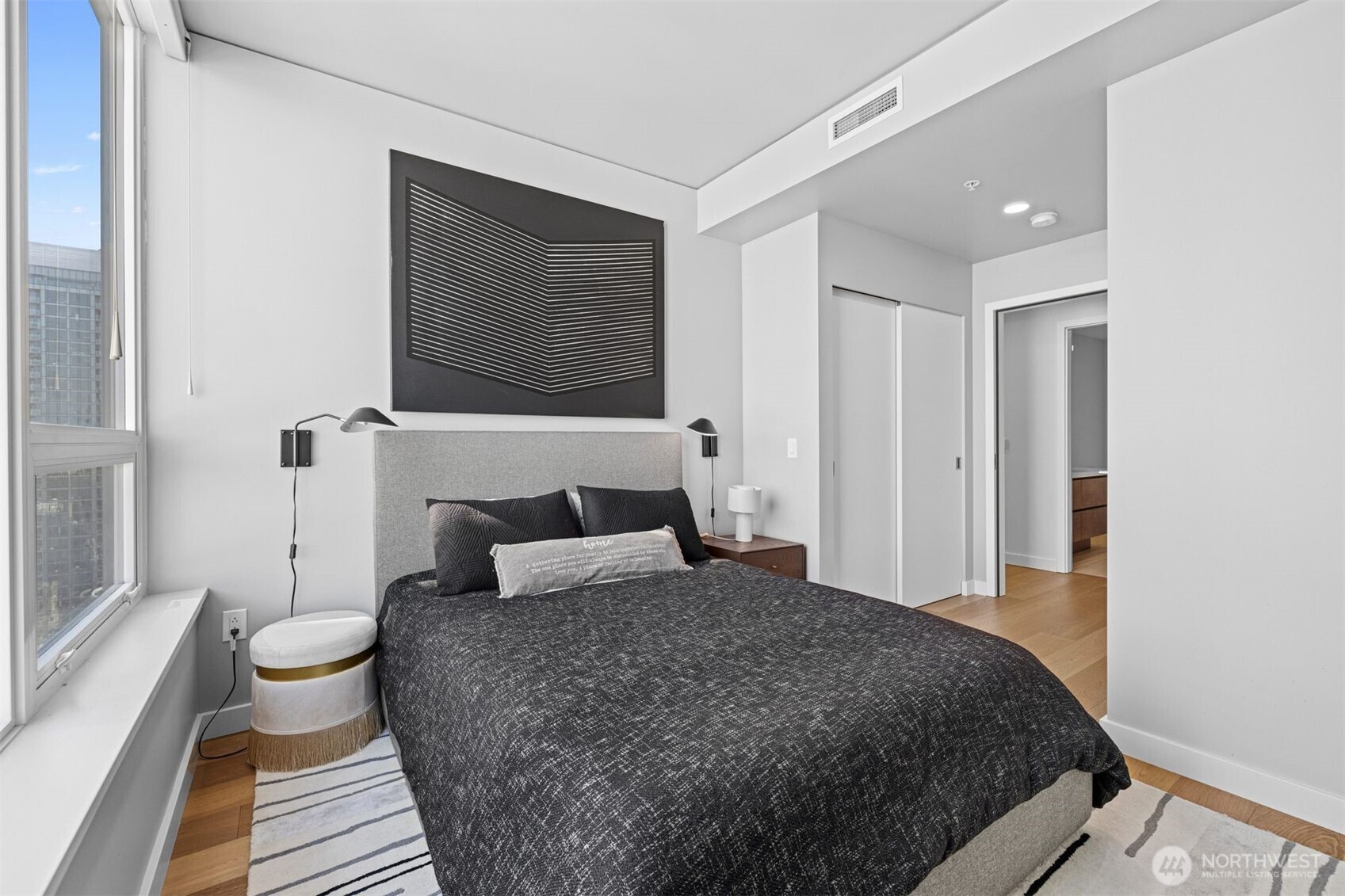 121 Stewart Street Unit: 2402