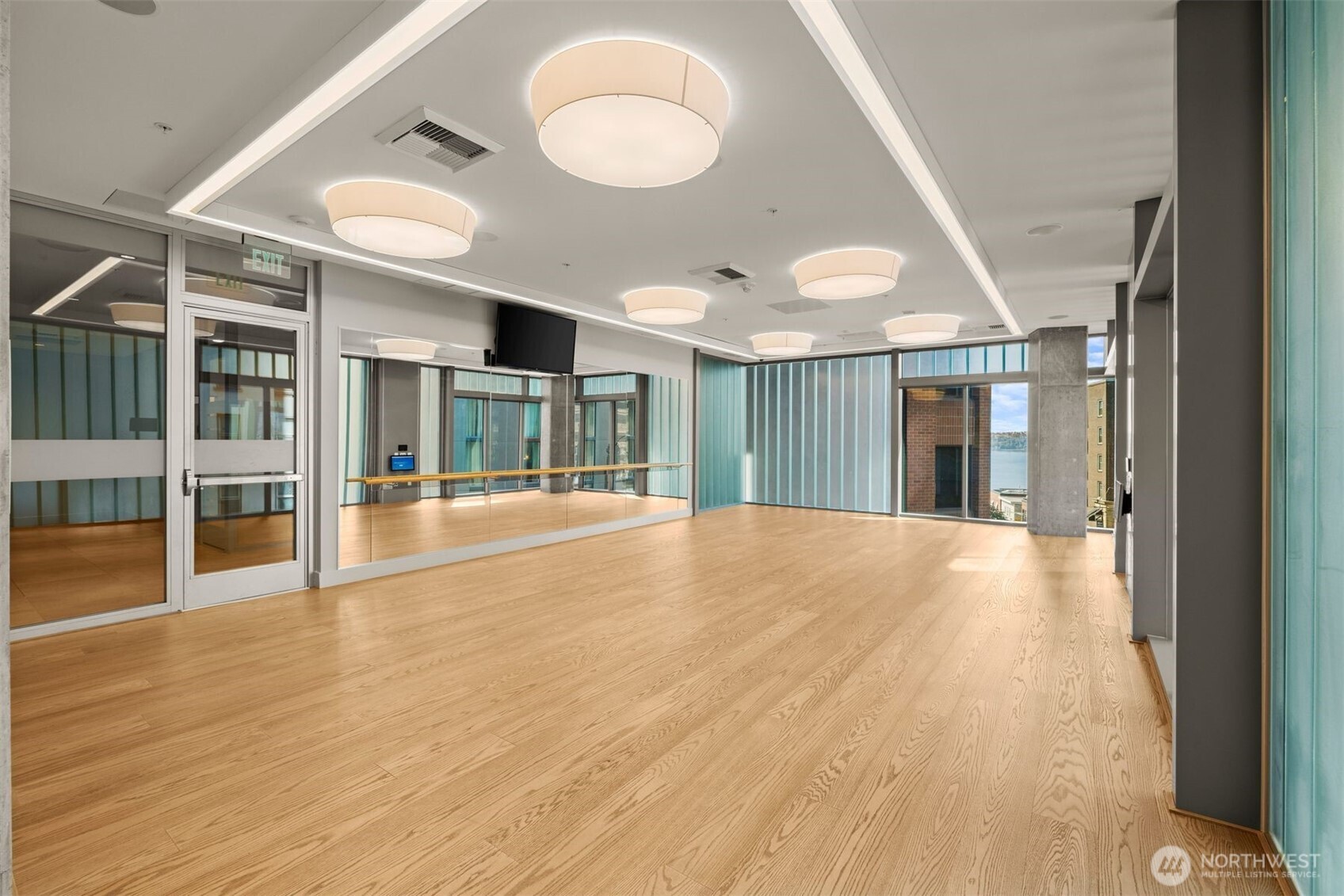 121 Stewart Street Unit: 2402