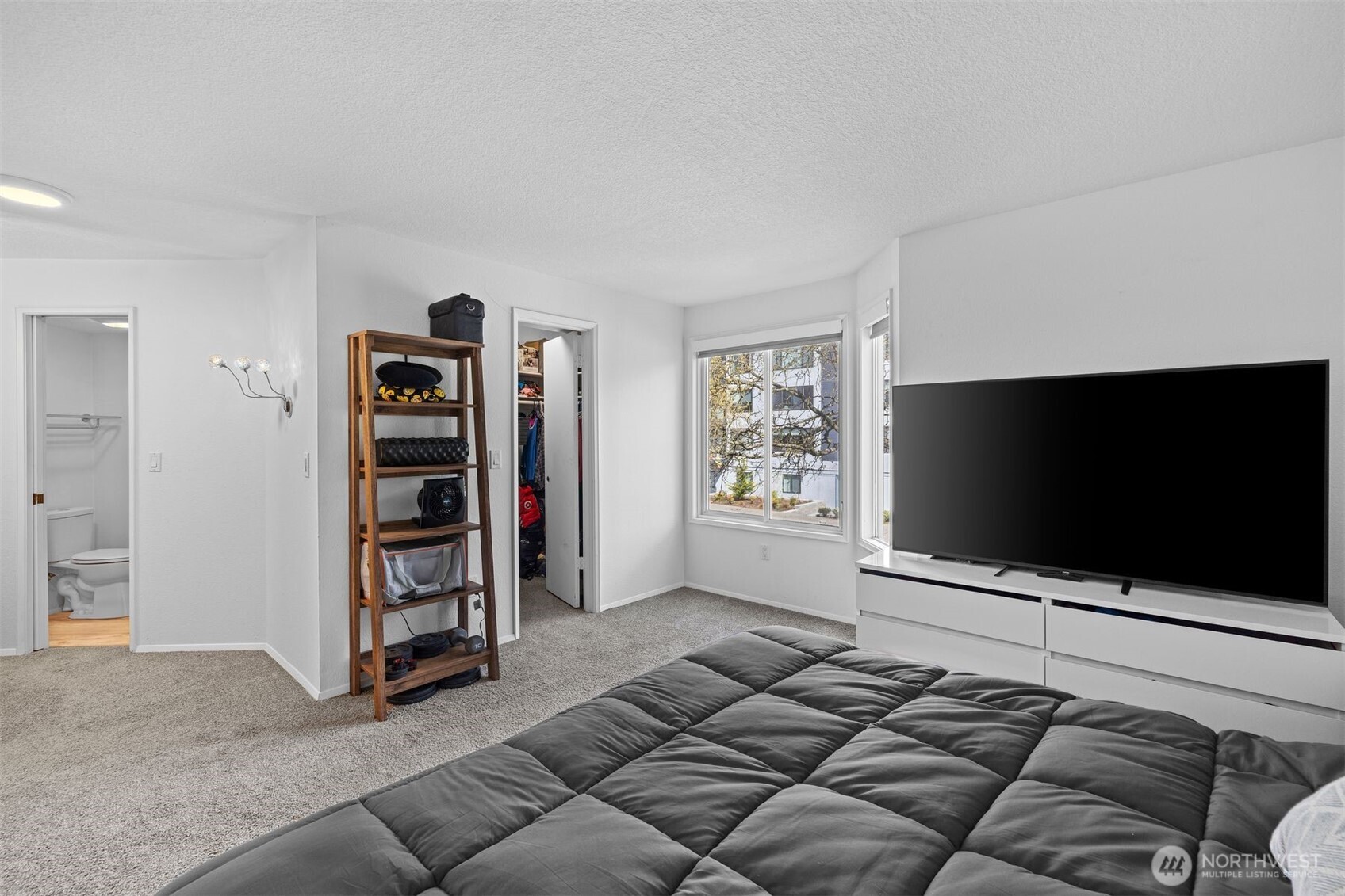 303 13th Avenue E Unit: 301