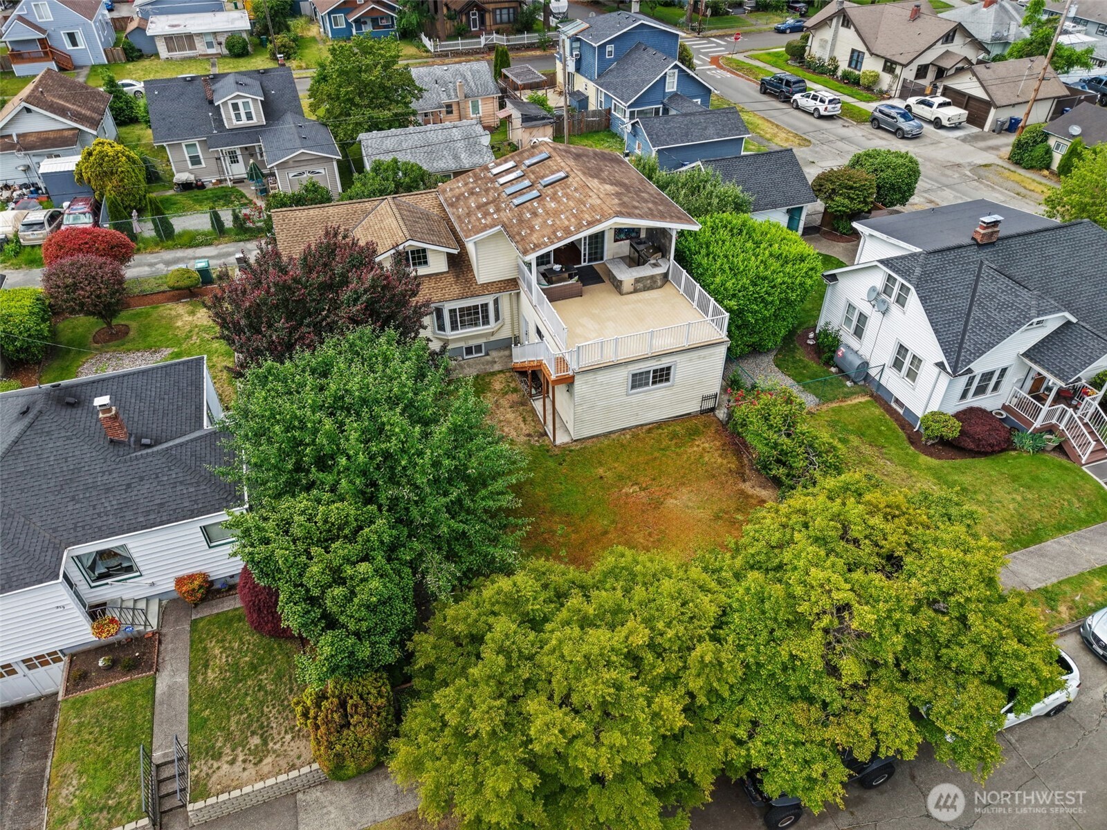 209 I Street SE