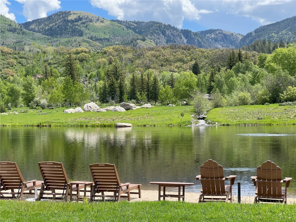 33690 E Us Highway 40