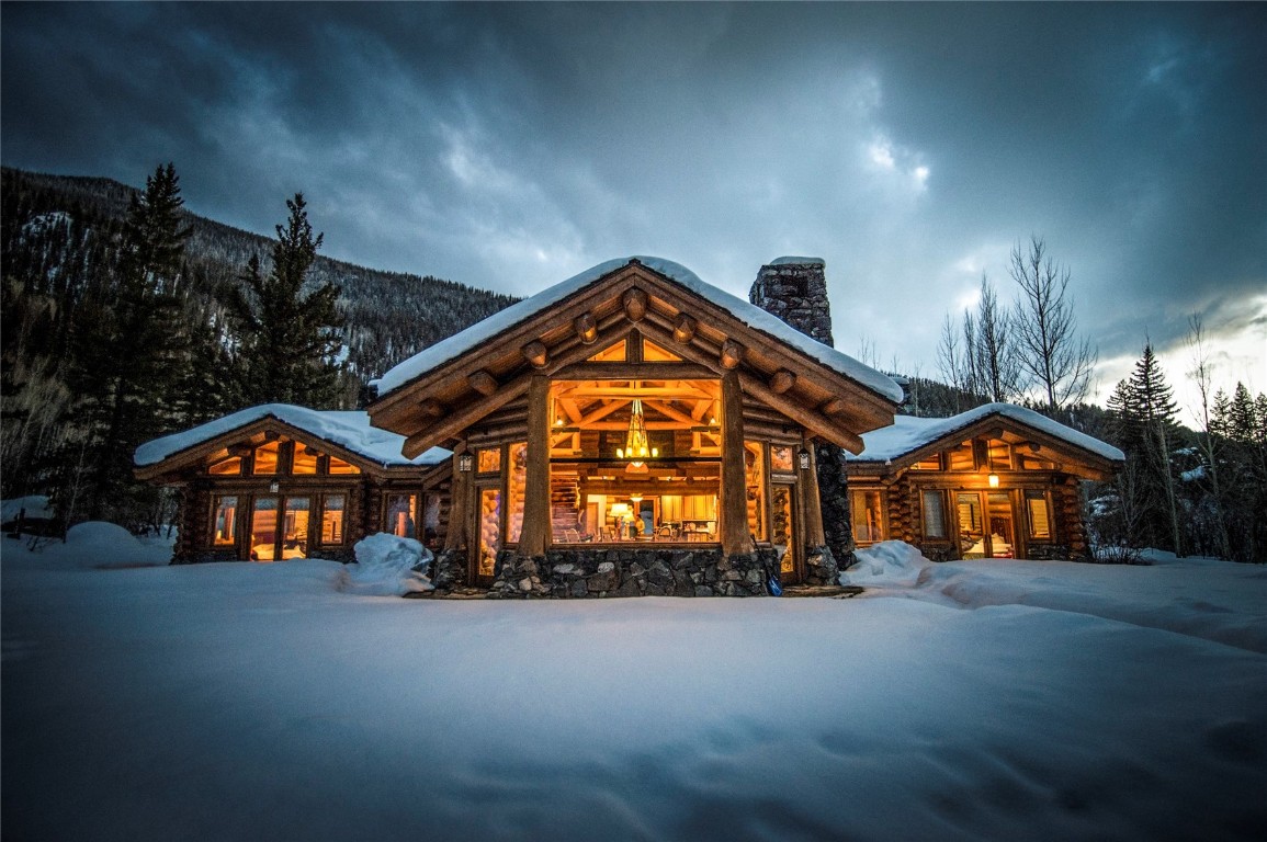 33690 E Us Highway 40