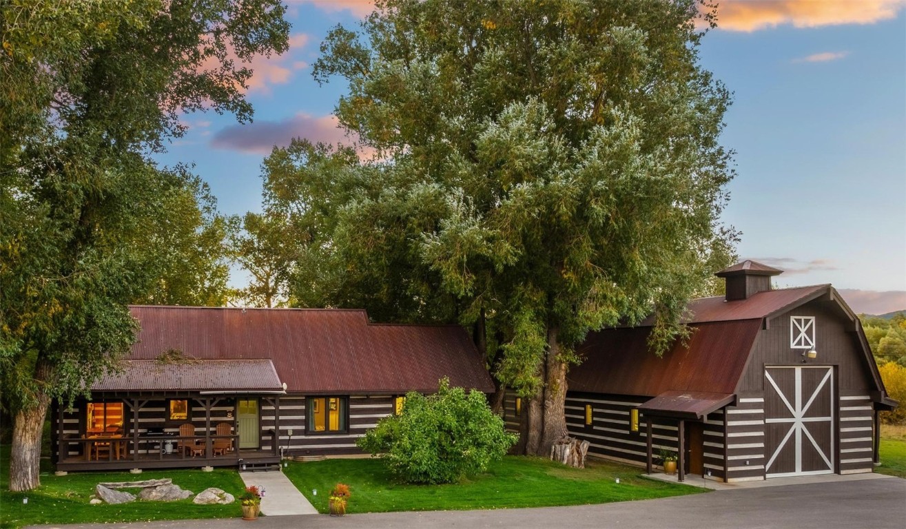 33690 E Us Highway 40