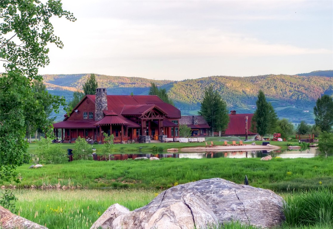 33690 E Us Highway 40