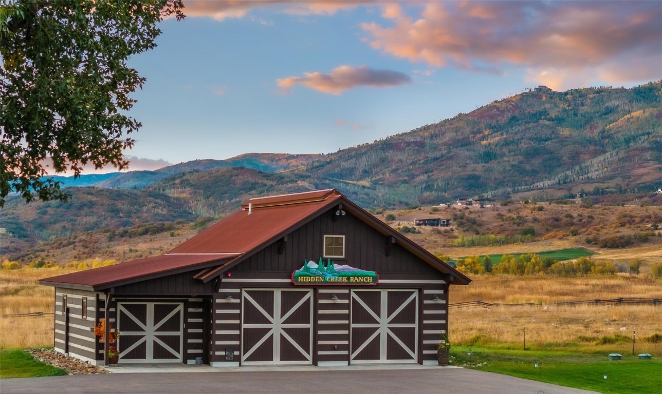 33690 E Us Highway 40