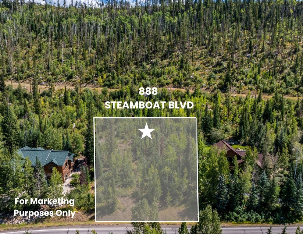 888 Steamboat BOULEVARD