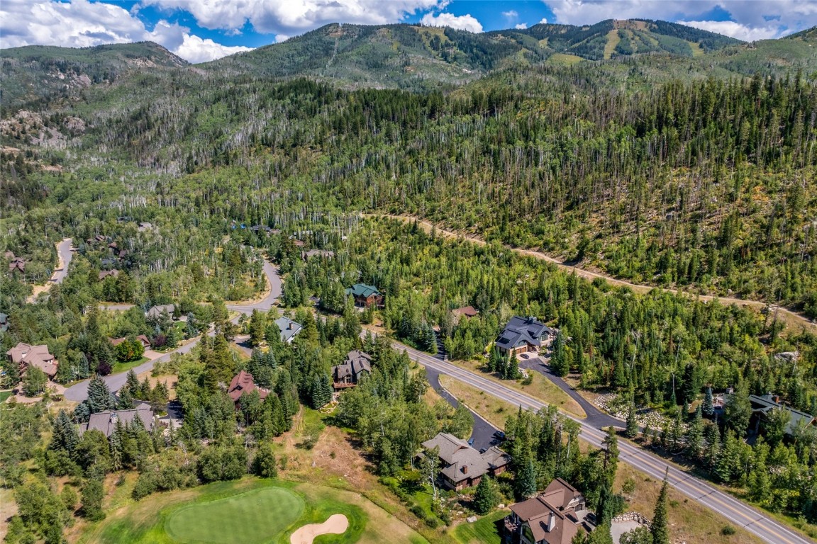 888 Steamboat BOULEVARD