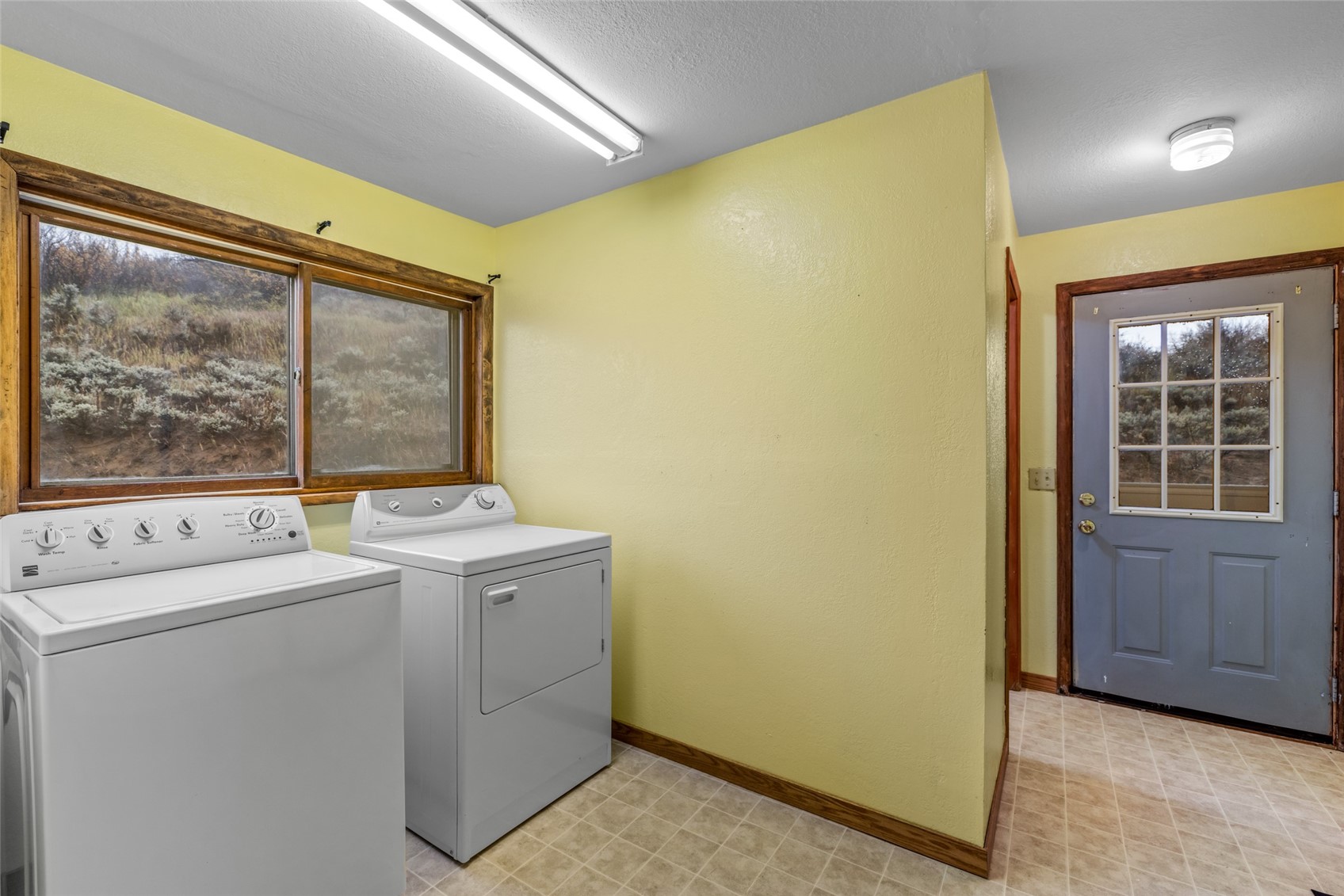 37865 County Road 179