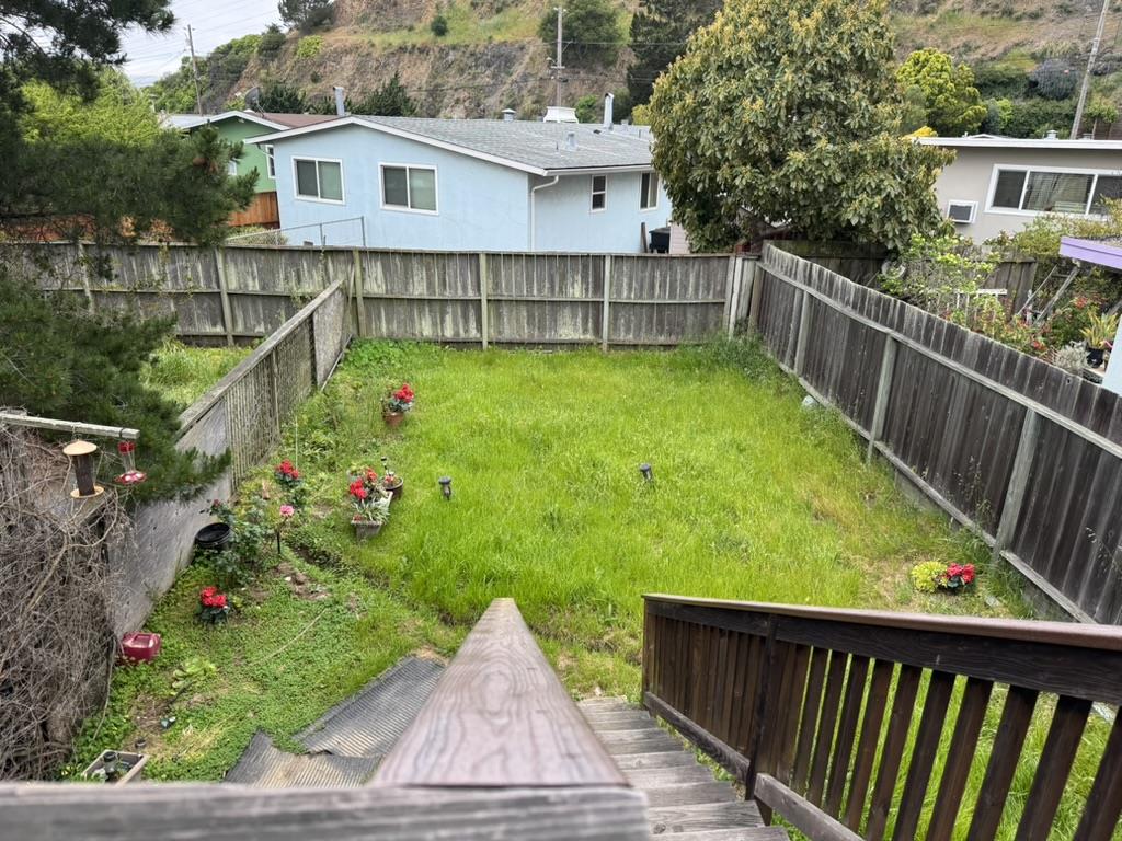 33 Lewis Avenue