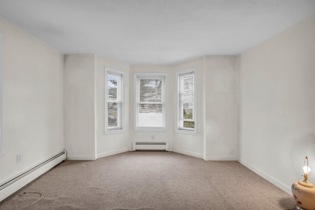 23 A & B Bowditch St