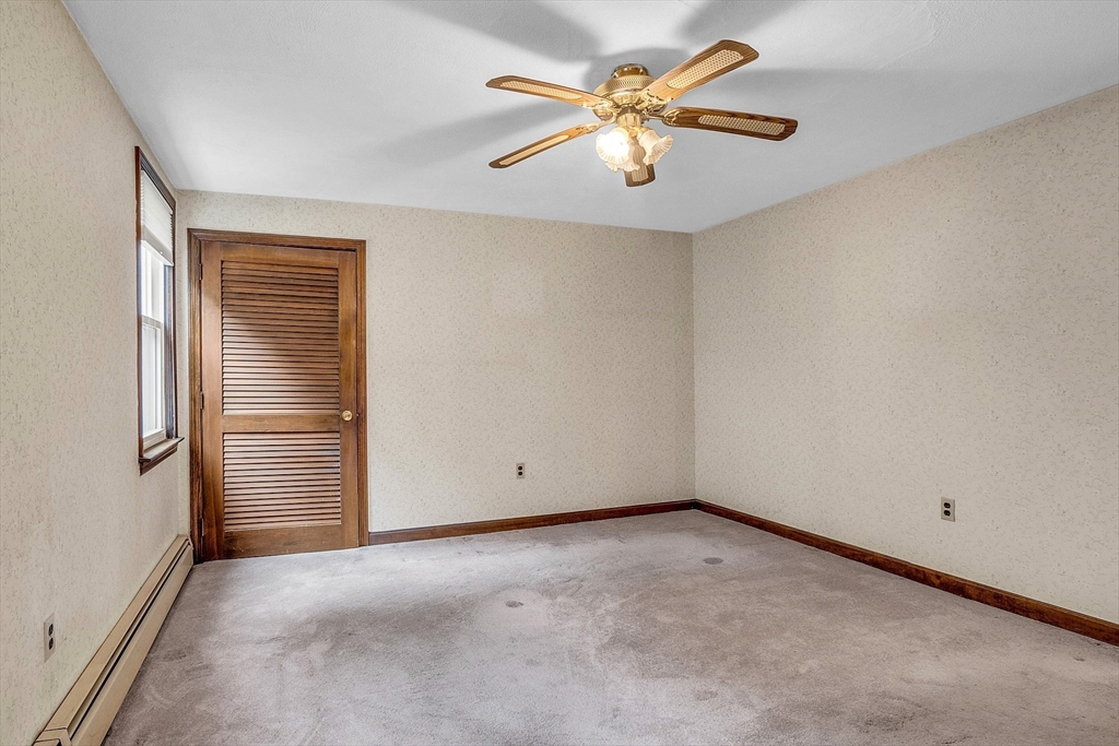 23 A & B Bowditch St