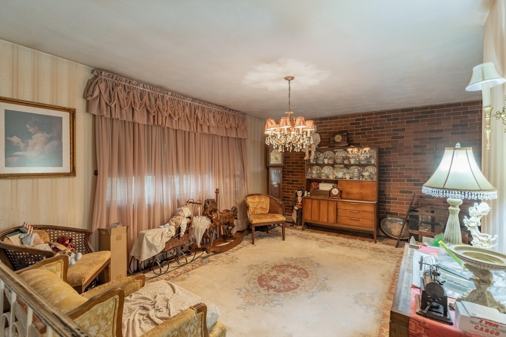 13 Donegal Rd