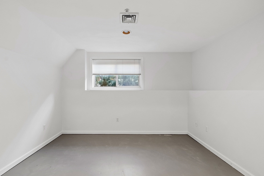 15 Brittania Cir # 15