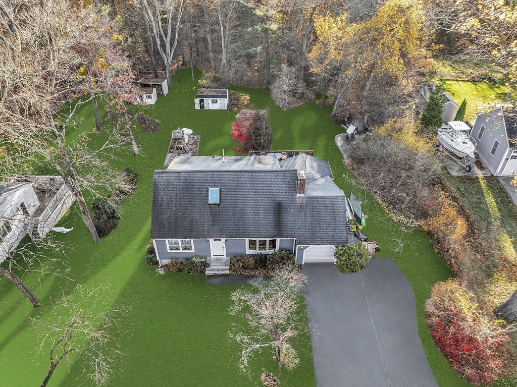 12 Arrowhead Rd