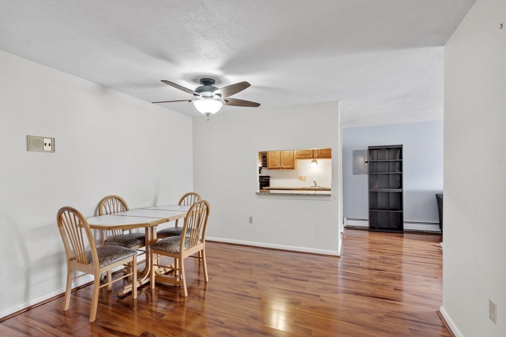358 Broadway # 27