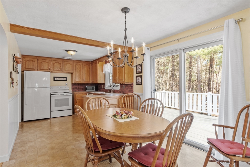 14 Greenwood Rd