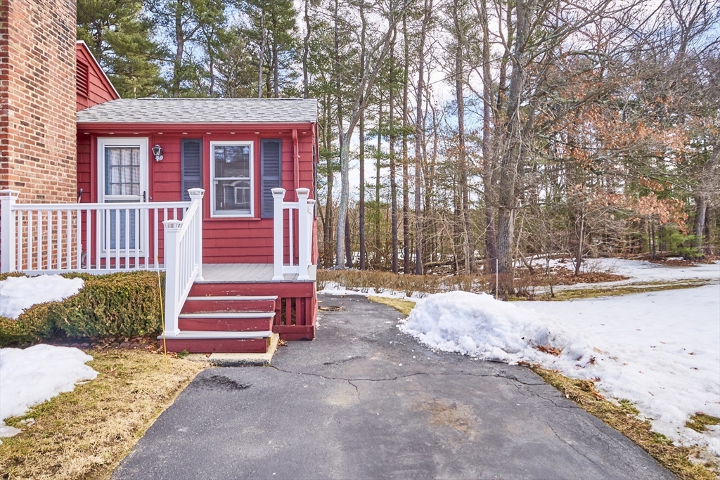 14 Greenwood Rd