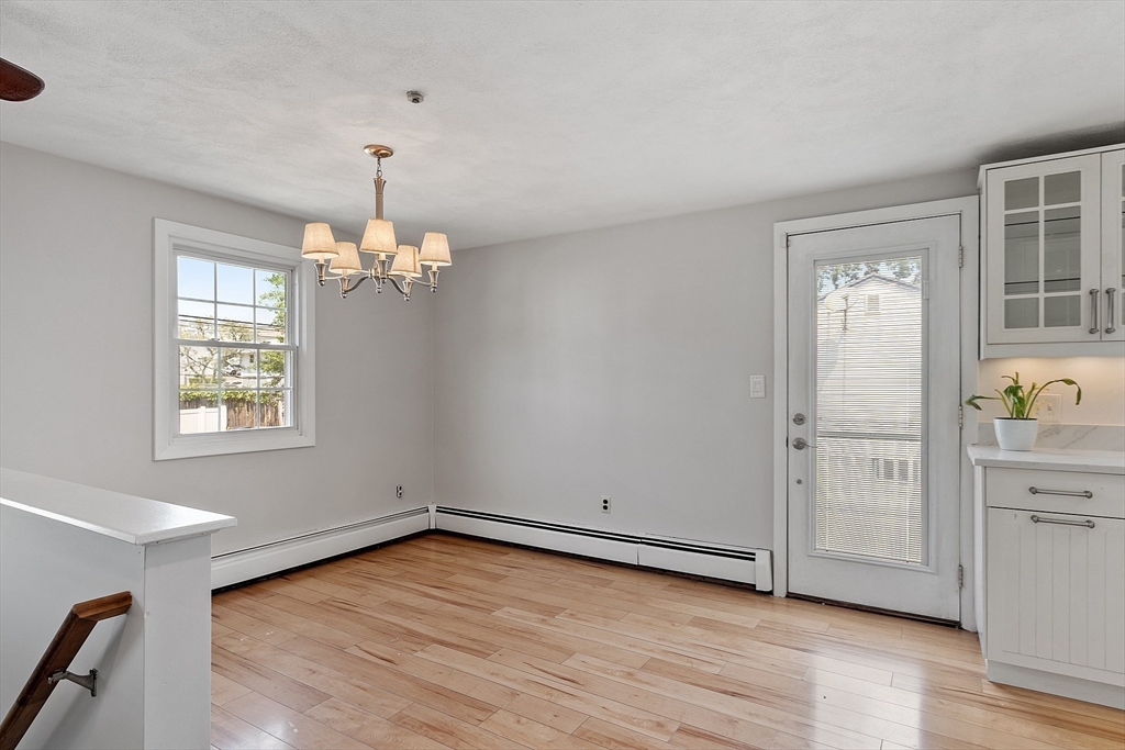 18 Overlea Ave