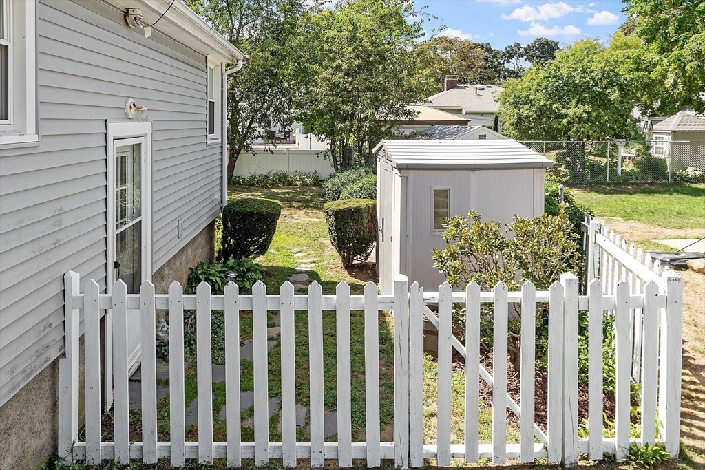 43 Bickford St