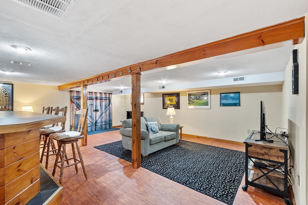 43 Bickford St