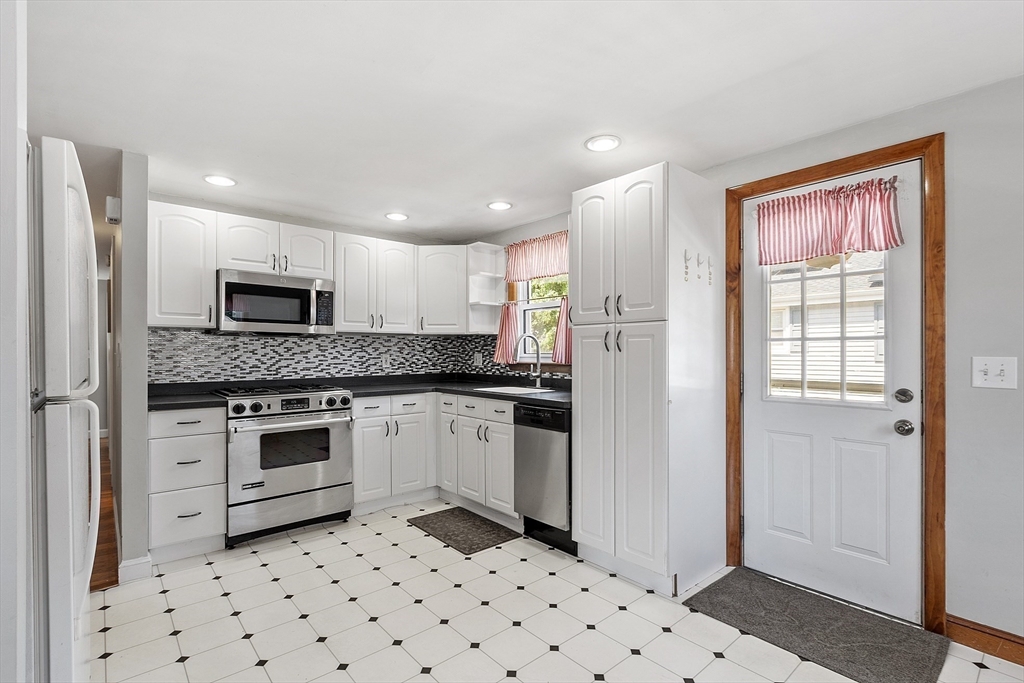 43 Bickford St