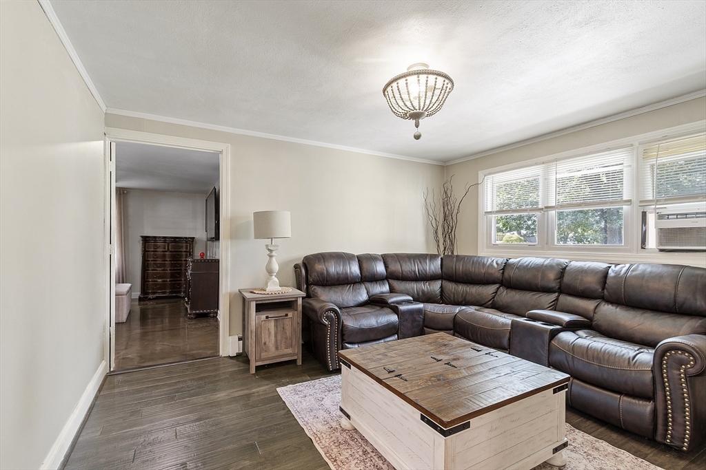 1 Naumkeag Rd