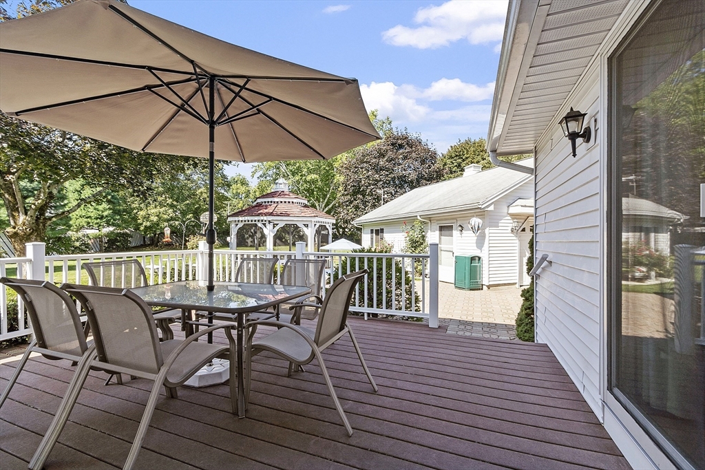17 Samoset Rd