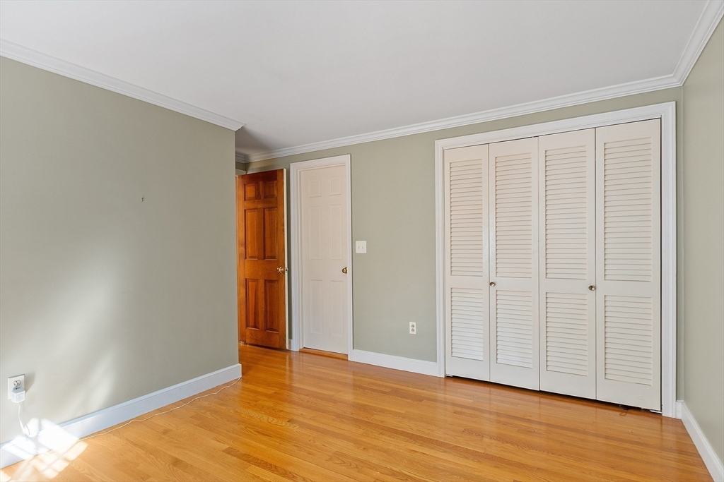 6 Needham Rd