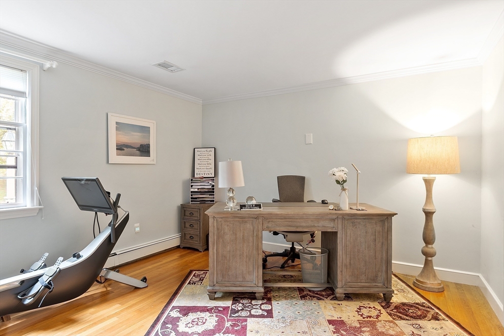 6 Needham Rd