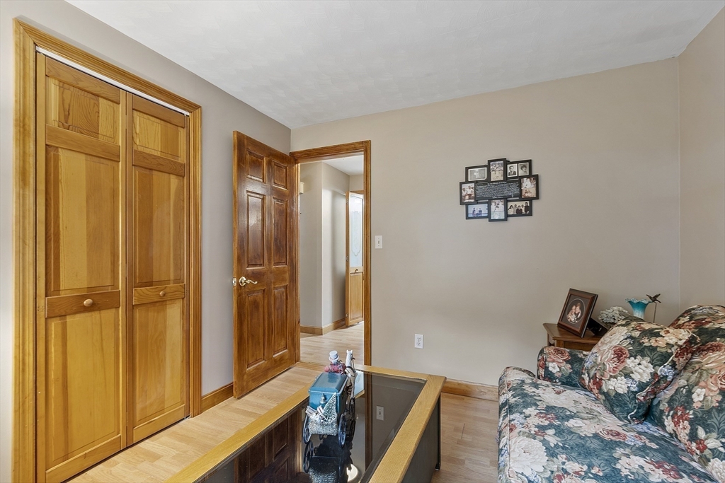 17 Trask Rd
