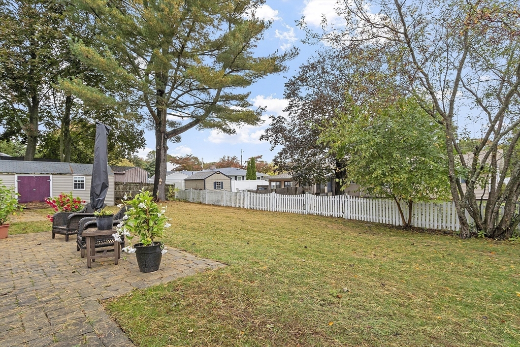 17 Trask Rd