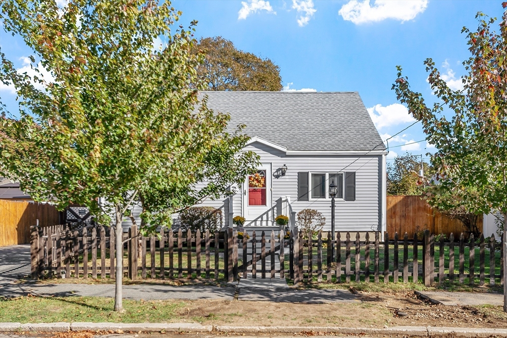 30 St. Ann's Ave