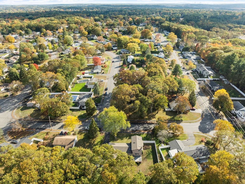 5 Theresa Rd, Peabody